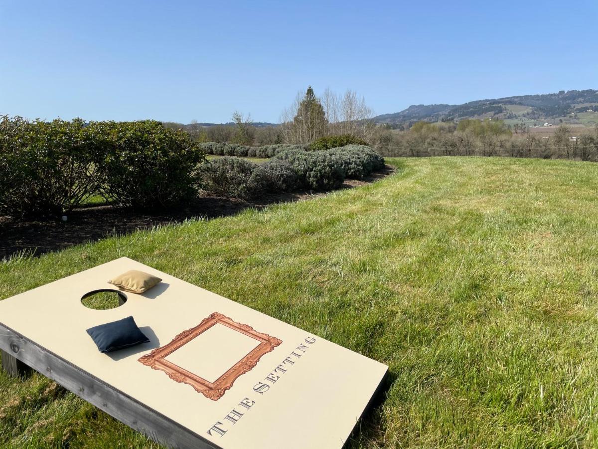 The Setting Inn Willamette Valley Нюбърг Екстериор снимка