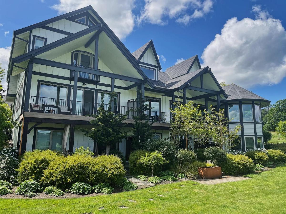 The Setting Inn Willamette Valley Нюбърг Екстериор снимка