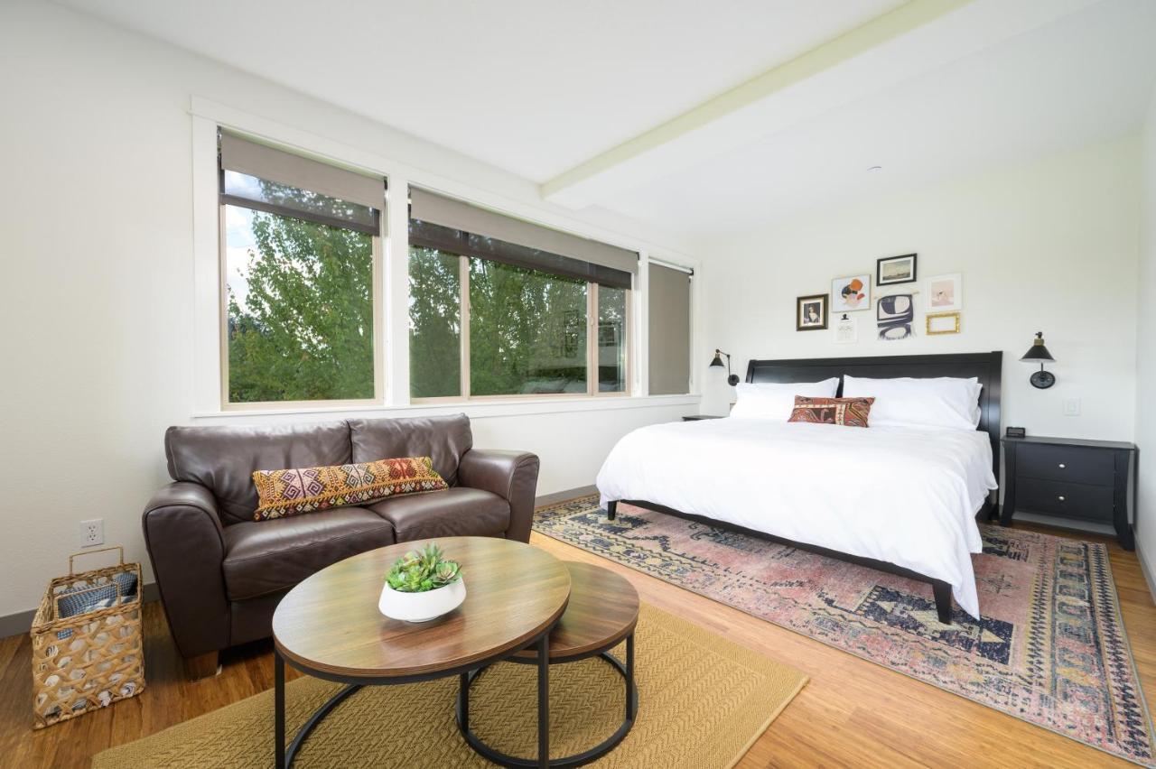 The Setting Inn Willamette Valley Нюбърг Екстериор снимка